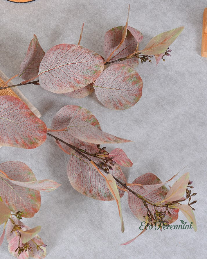 Artificial seeded eucalyptus stem showing natural color variation - Eco Perennial