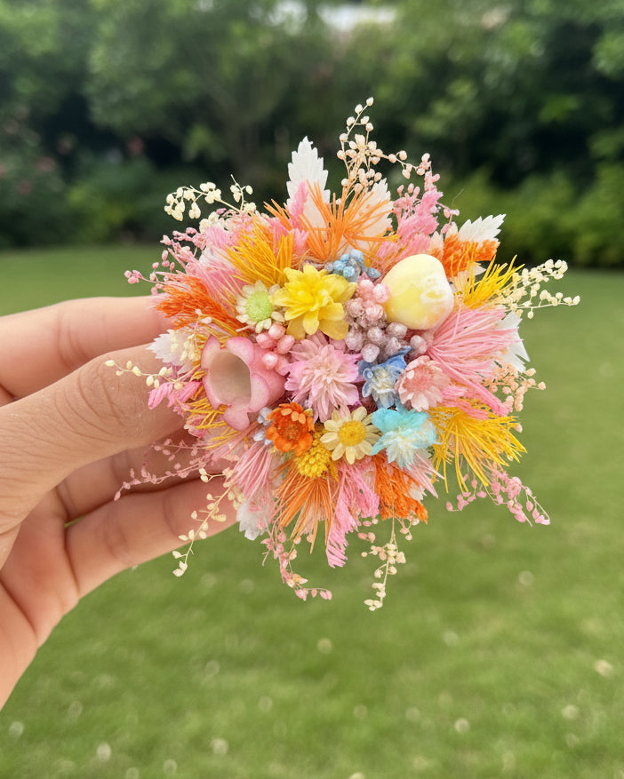 Rainbow wildflower preserved flower ring close-up detail — Eco Perennial