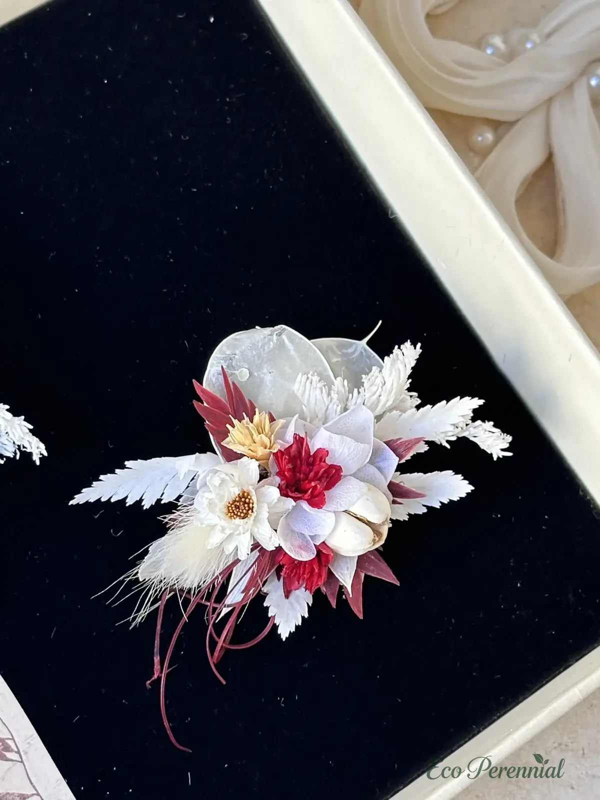 Burgundy & White Preserved Flower Ring – Handcrafted Eternal Floral Jewelry | Realistic Faux Silk Flowers for Home Decor - Eco Perennial