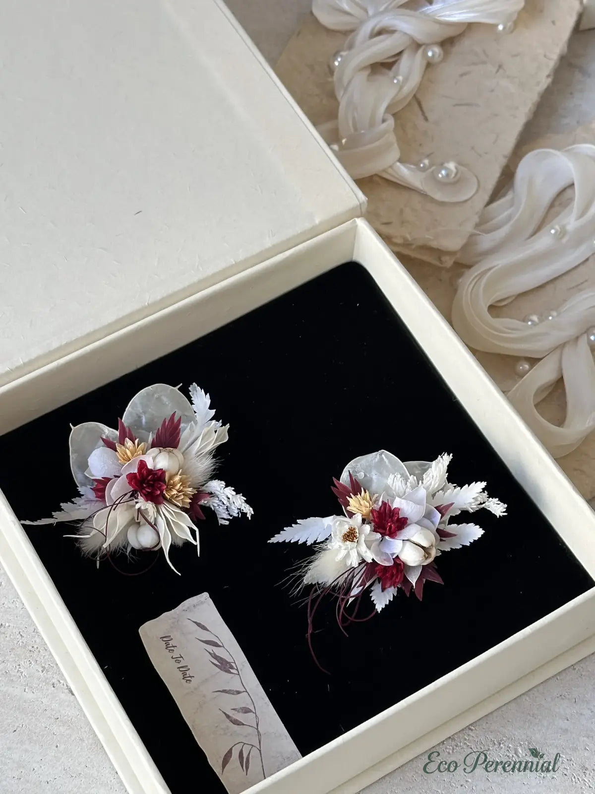 Burgundy & White Preserved Flower Ring – Handcrafted Eternal Floral Jewelry | Realistic Faux Silk Flowers for Home Decor - Eco Perennial