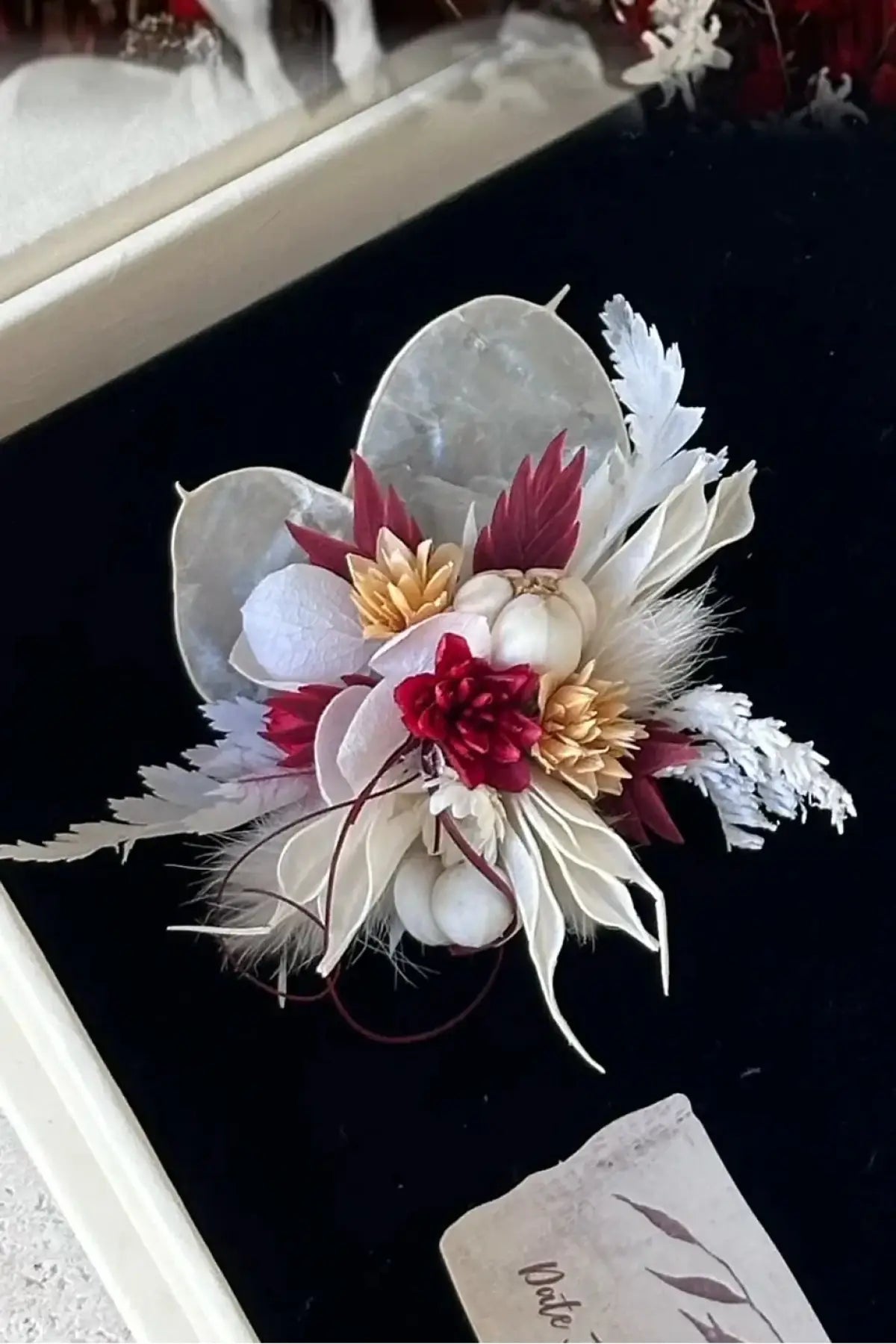 Burgundy & White Preserved Flower Ring – Handcrafted Eternal Floral Jewelry Burgundy White Gold | Realistic Faux Silk Flowers for Home Decor - Eco Perennial