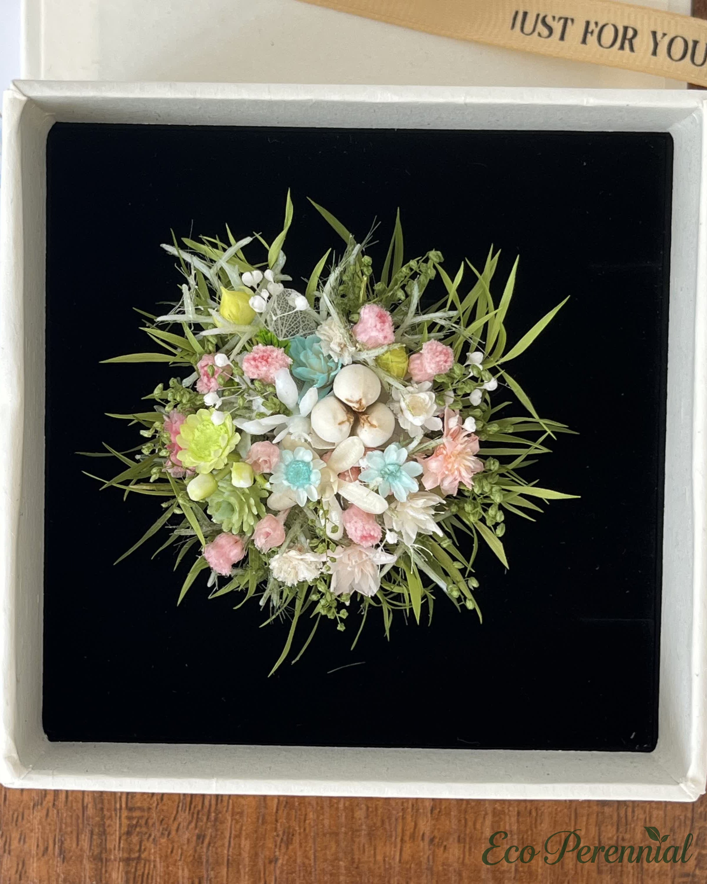 Preserved Flower Ring & Brooch | Handcrafted Floral Jewelry – Eco Perennial