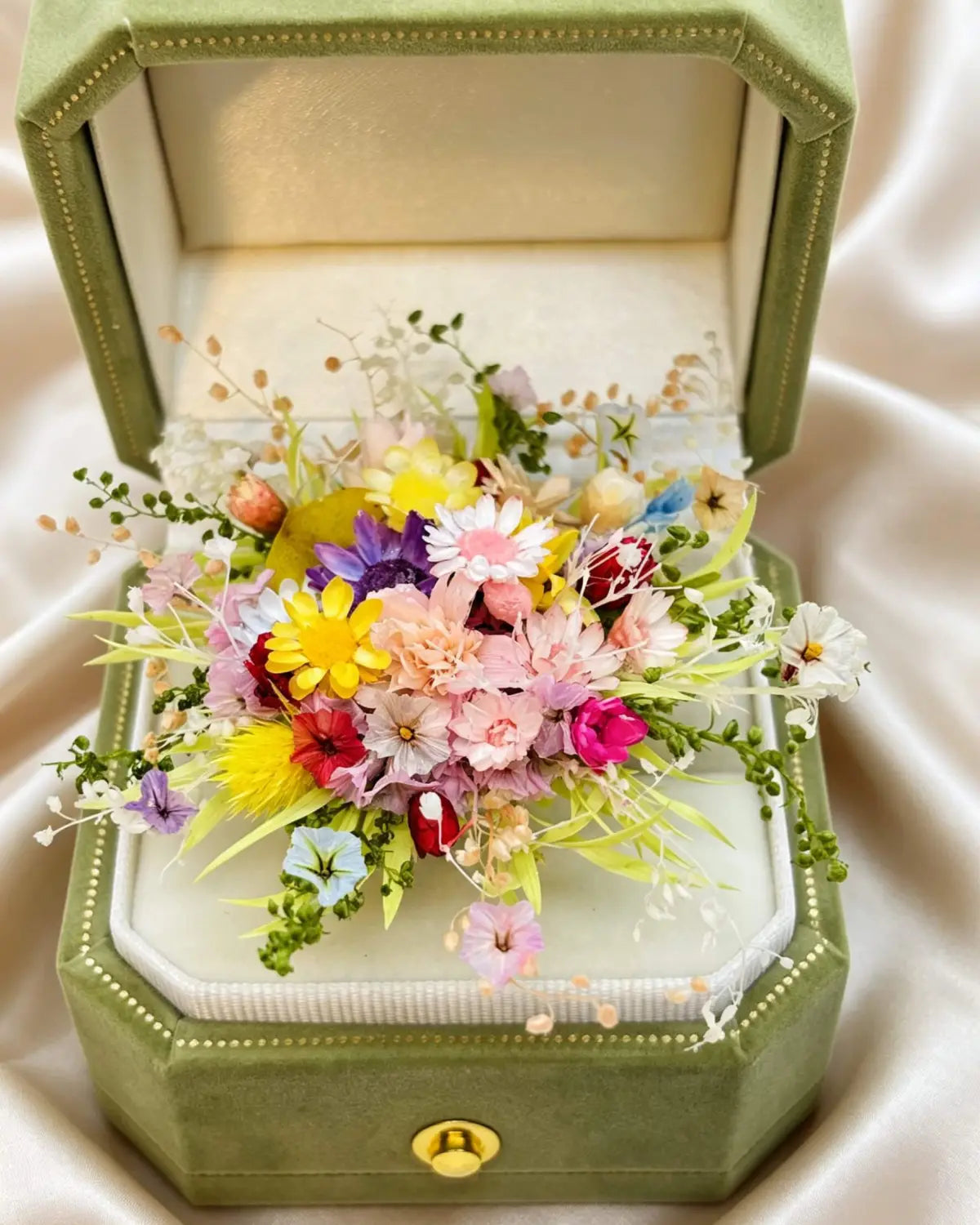 Handcrafted Preserved Flower Ring | ’Secret Garden’ Wild Garden Series - Eco Perennial (Copy) - Pink/Yellow/Green