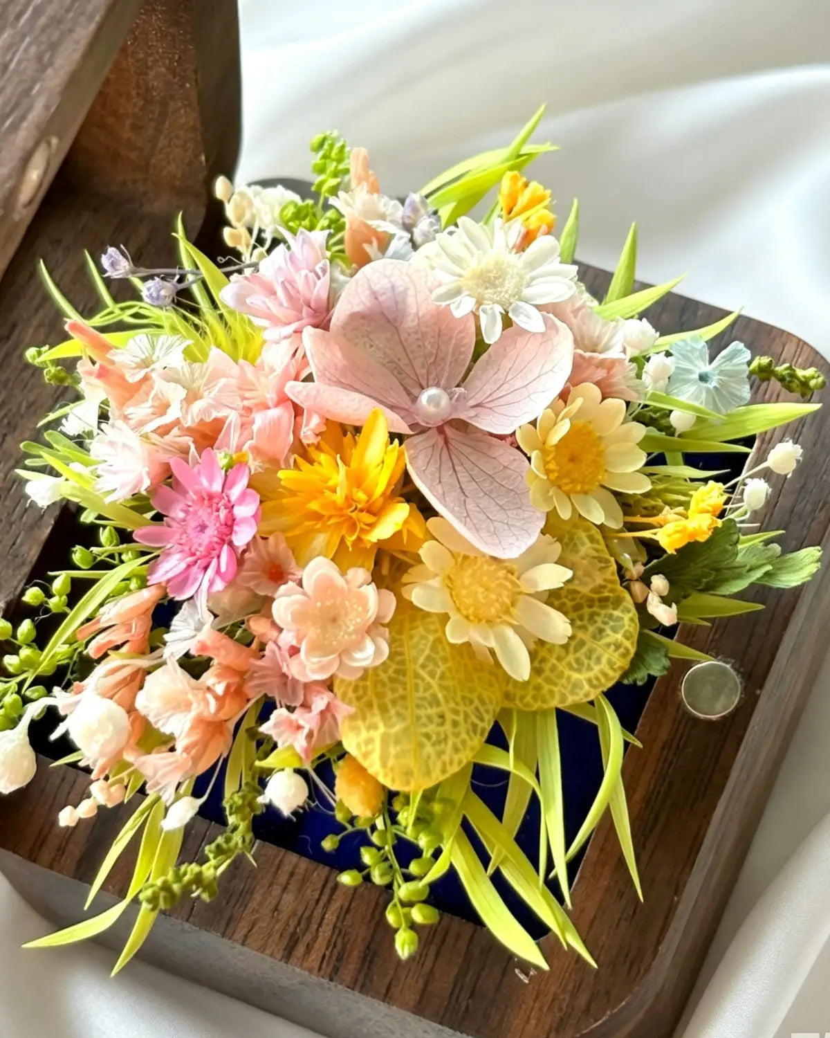 Handcrafted Preserved Flower Ring | ’Secret Garden’ Bouquet - Eco Perennial - Pink/Yellow/Green - Jewelry