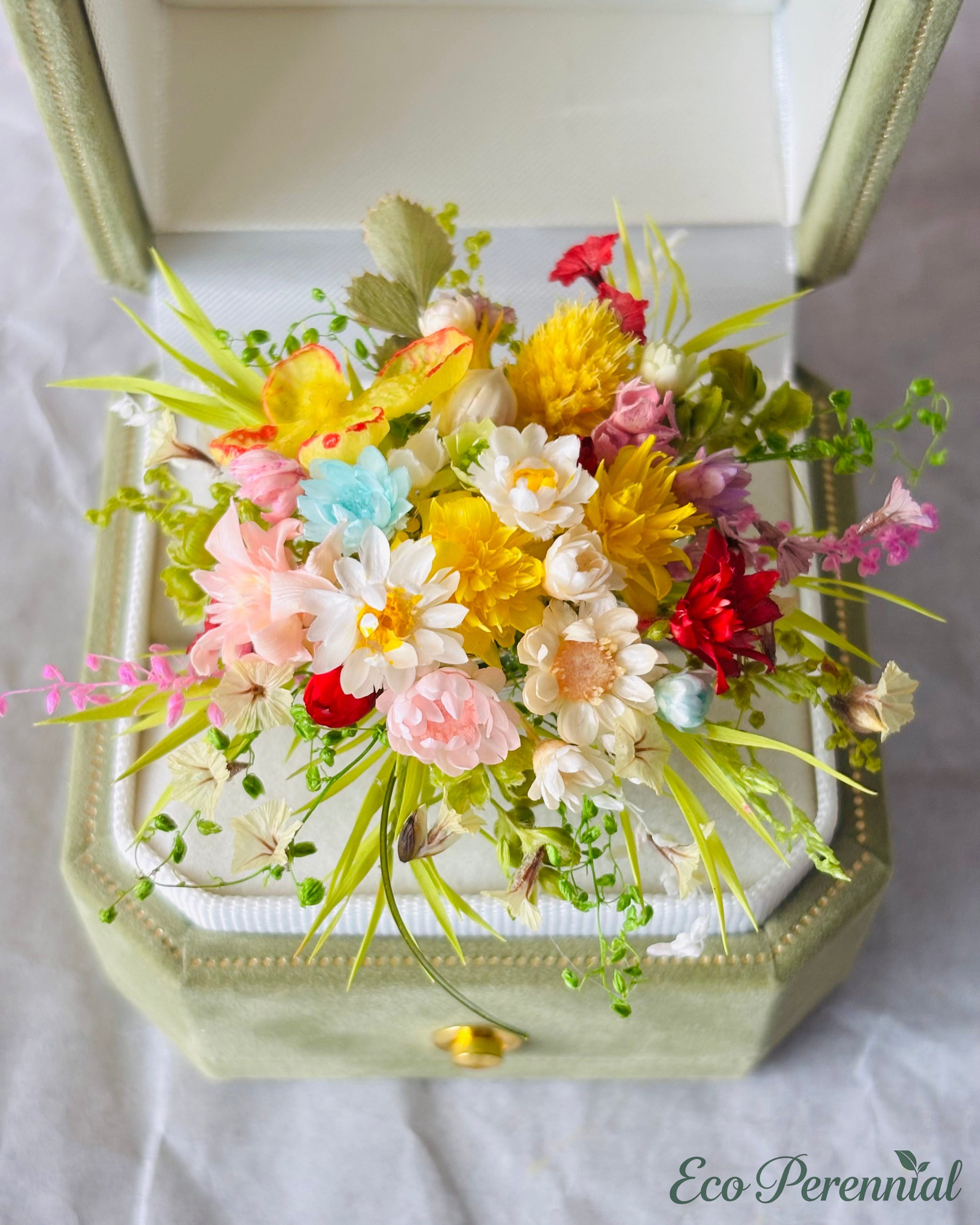 Preserved Flower Ring | Handcrafted Wildflower Floral Jewelry - Eco Perennial
