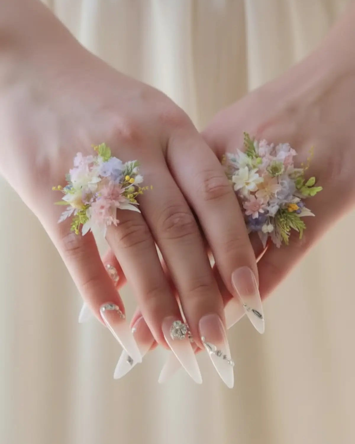Preserved Real Flower Bouquet Ring – Handcrafted Eternal Floral Jewelry
