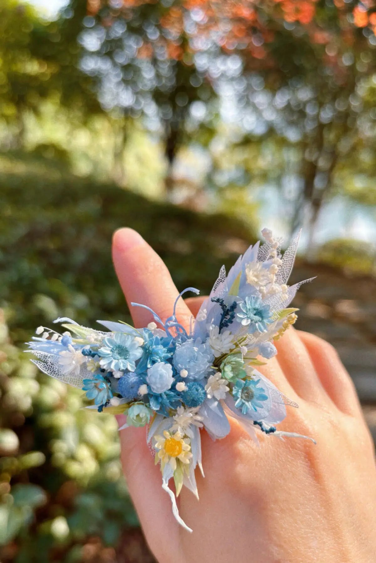 Sky Blue Bouquet Preserved Flower Ring – Handcrafted Eternal Floral Jewelry Sky Blue White | Realistic Faux Silk Flowers for Home Decor - Eco Perennial