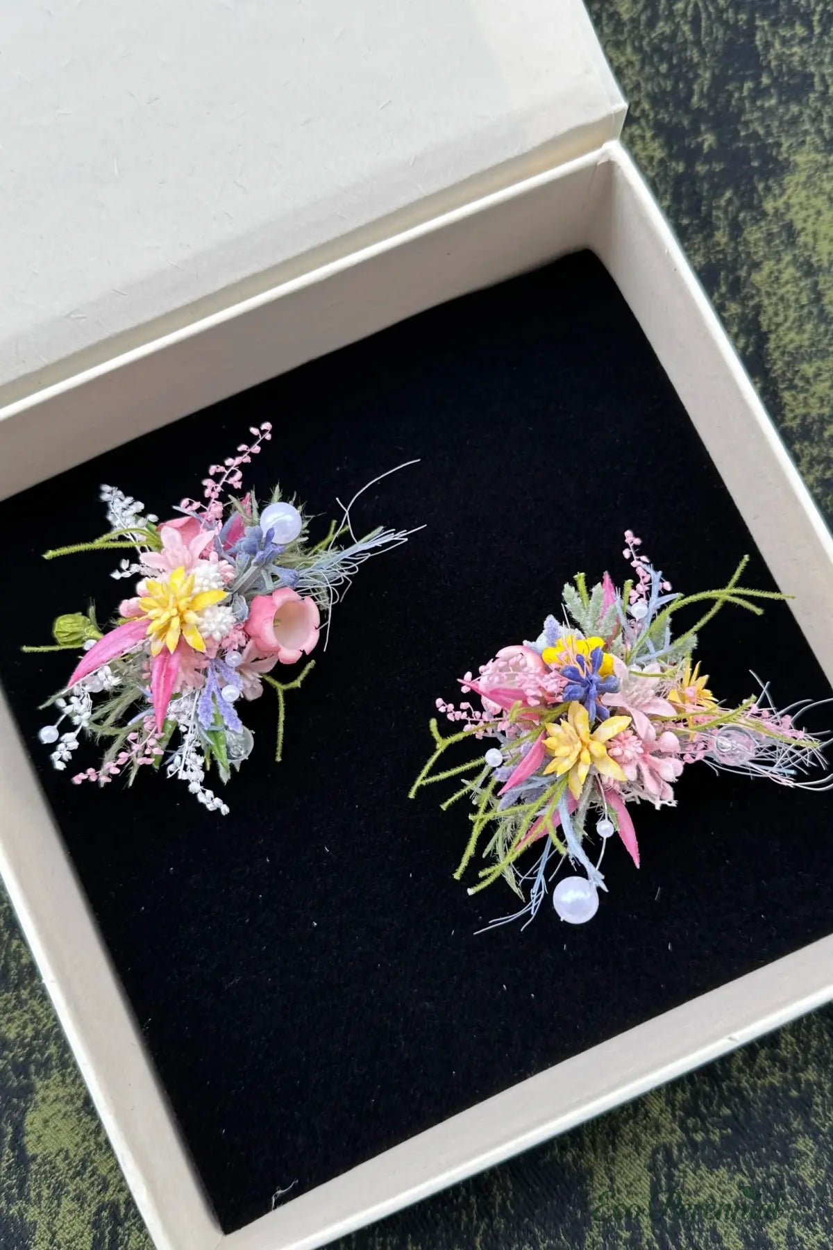 Wildflower Garden Preserved Flower Ring – Handcrafted Eternal Floral Jewelry | Realistic Faux Silk Flowers for Home Decor - Eco Perennial